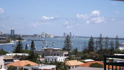 The Meriton Apartments On Main Beach - Accommodation VIC 28