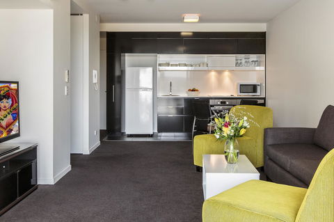 Code Apartments - Accommodation VIC 36