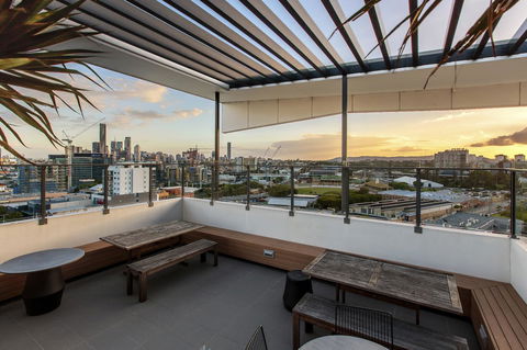 Code Apartments - Accommodation VIC 16