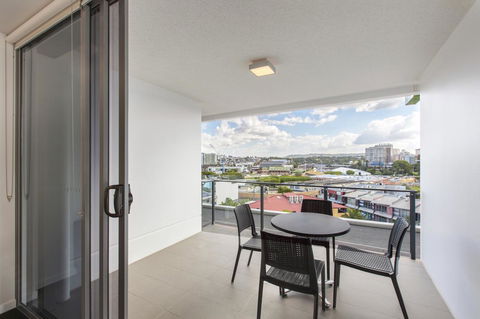 Code Apartments - Accommodation VIC 39