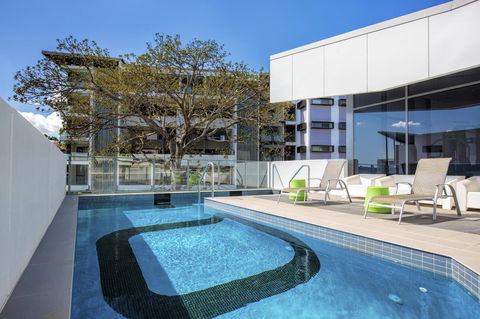 Code Apartments - Accommodation VIC 11