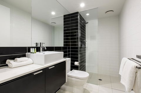 Code Apartments - Accommodation VIC 32
