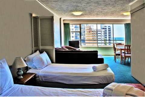 Equinox Resort - Accommodation VIC 11