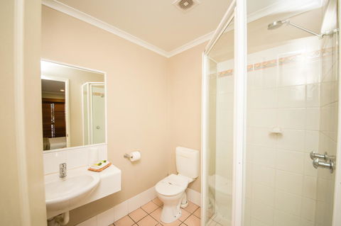Cosmopolitan Motel & Serviced Apartments - Accommodation VIC 21