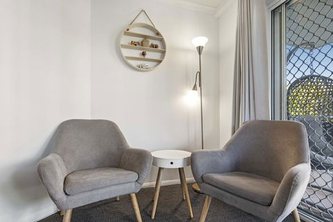 Dockside Apartments Mooloolaba - Accommodation VIC 6