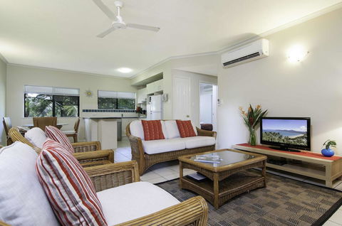 Bay Villas Resort - Accommodation VIC 5