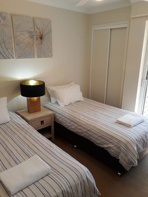 Pandanus Coolum Beach - Accommodation VIC 27