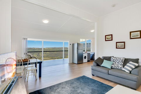 Cloud Hill - Accommodation VIC 6