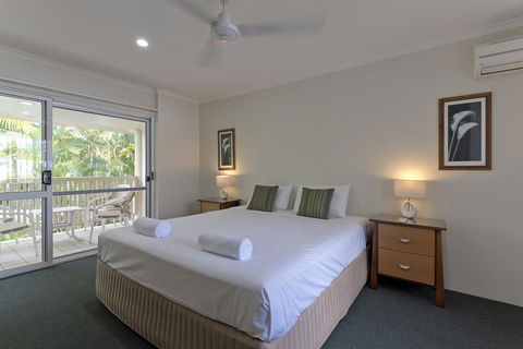 Tropical Nites Holiday Townhouses - Accommodation VIC 28