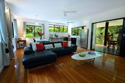 Misty Mountains Rainforest Retreat - Accommodation VIC 16