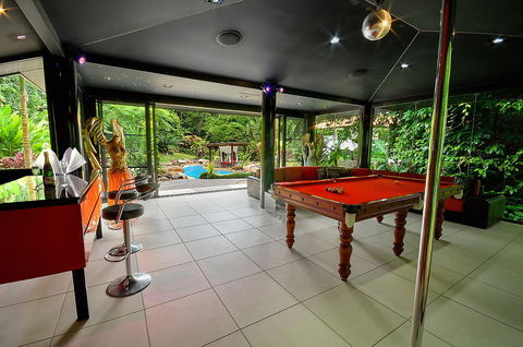 Misty Mountains Rainforest Retreat - Accommodation VIC 24