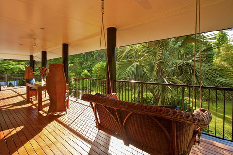 Misty Mountains Rainforest Retreat - Accommodation VIC 34
