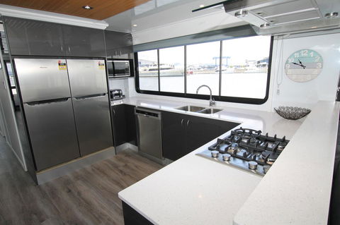 Coomera Houseboats - Accommodation VIC 37
