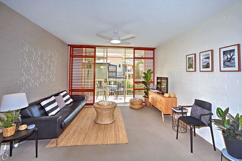 Surf Dance Apartments - Accommodation VIC 10