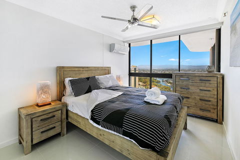 Beachcomber Holiday Apartment - Accommodation VIC 9