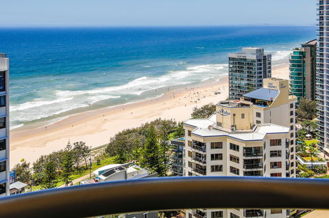 Beachcomber Holiday Apartment - Accommodation VIC 1
