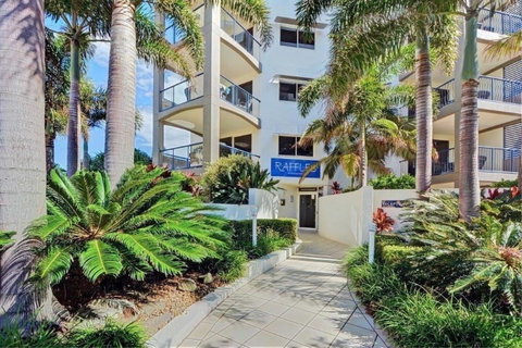 Raffles Mooloolaba - Accommodation VIC 0