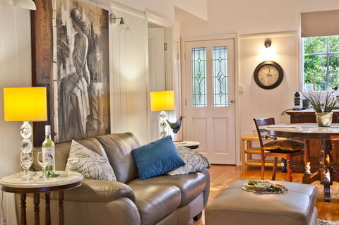 Curtis Falls Cottage - Accommodation VIC 7