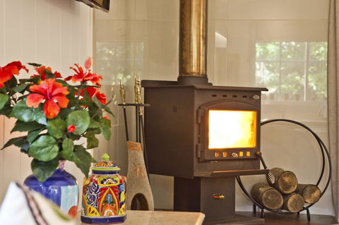 Curtis Falls Cottage - Accommodation VIC 10