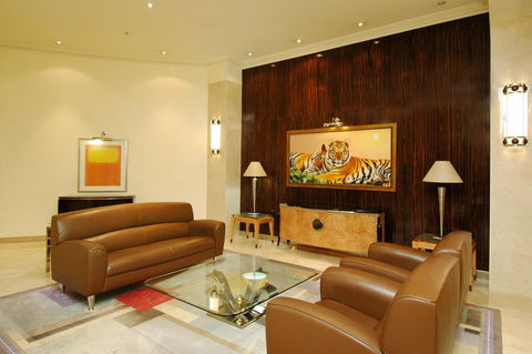Chevron Renaissance - HR Surfers Paradise - Accommodation VIC 24