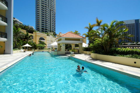 Chevron Renaissance - HR Surfers Paradise - Accommodation VIC 11