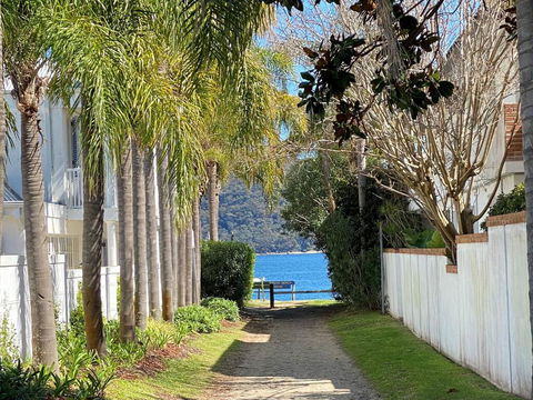 Waterside Retreat At Iluka Resort Apartments - Accommodation VIC 0