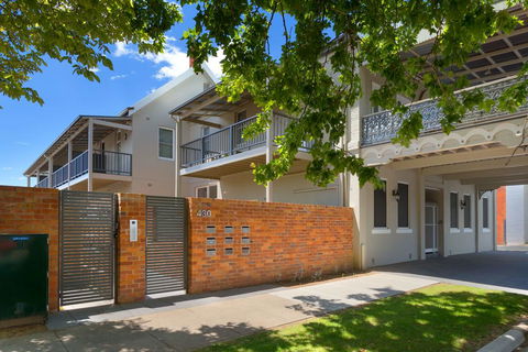 Waterstreet Apartment - Accommodation VIC 2