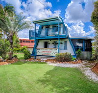 Wayfarers Beachouse - Rainbow Beach Everything you need just metres to the beach - Accommodation VIC