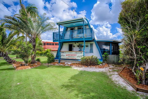 Wayfarers Beachouse - Rainbow Beach, Everything You Need, Just Metres To The Beach - Accommodation VIC 0