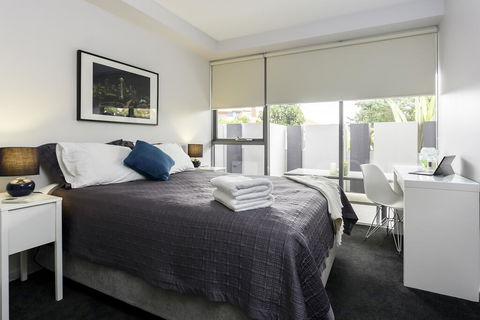 Well-Appointed 3 Bedroom, 2 Bath, Parking & Pool - Accommodation VIC 0