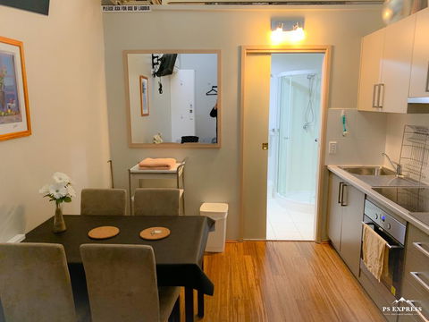 Westside Studio Apartments - Accommodation VIC 0