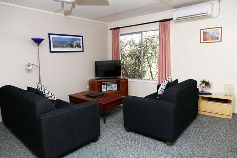 Westwood Motor Inn - Accommodation VIC 1