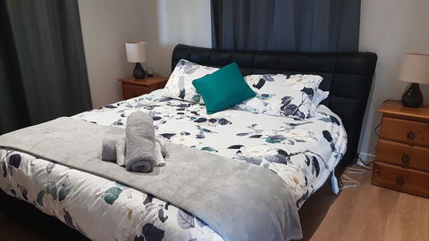 White Cedar Cottage - Accommodation VIC 3