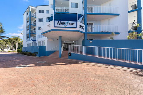 White Crest Luxury Apartments - Accommodation VIC 2