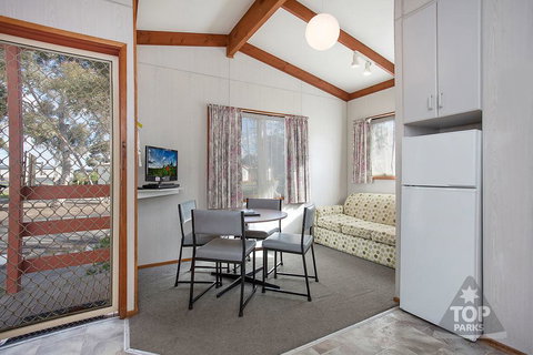 Wimmera Lakes Caravan Resort - Accommodation VIC 3