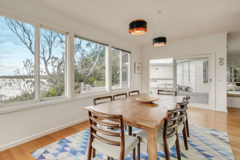 Windward House - Accommodation VIC 1