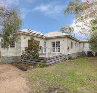 Windward House - Accommodation VIC