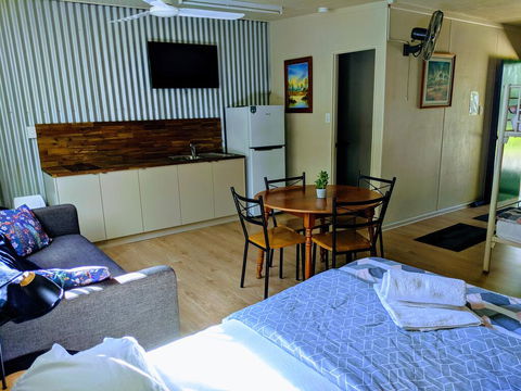 Woolshed Eco Lodge - Accommodation VIC 2
