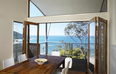 Wye View Architecturally Designed Stunning Views - Accommodation VIC 1