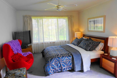 Yarragon 4 Bedroom House In Gippsland - Accommodation VIC 2