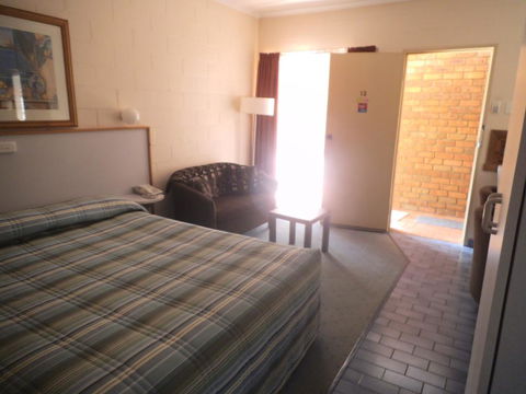 Yarragon Motel - Accommodation VIC 2