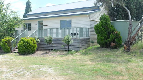 Yea Wood Duck Cottage - Accommodation VIC 2