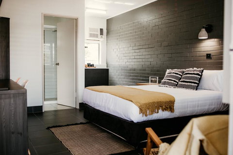 Yeppoon Surfside Motel - Accommodation VIC 1