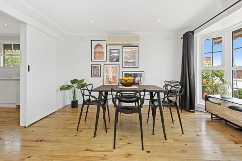 YIN-YANG - MOUNT ELIZA - Accommodation VIC 0
