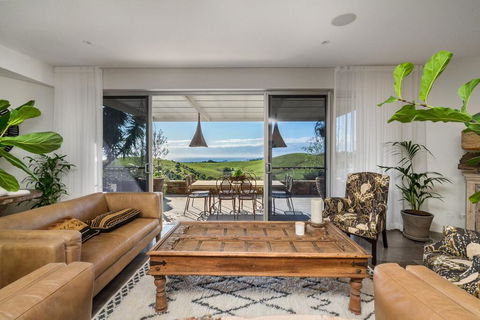 Your Luxury Escape - Horizon - Accommodation VIC 2