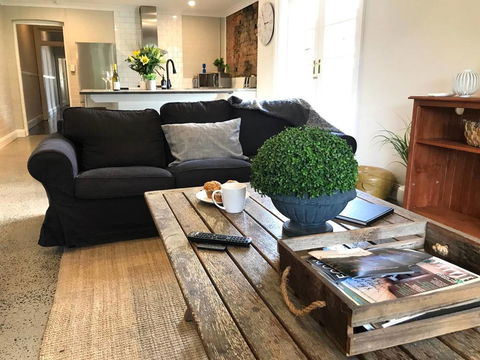 YSG The Edward Townhouse 151 - Walk To Town - Accommodation VIC 0