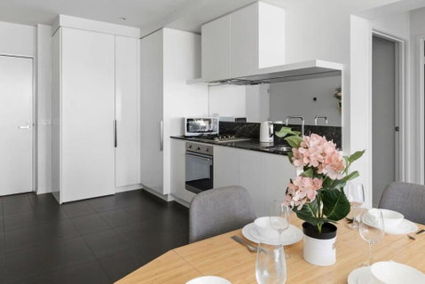 A 2BR Apt Near Shrine Of Remembrance FREE Parking - Accommodation VIC 4