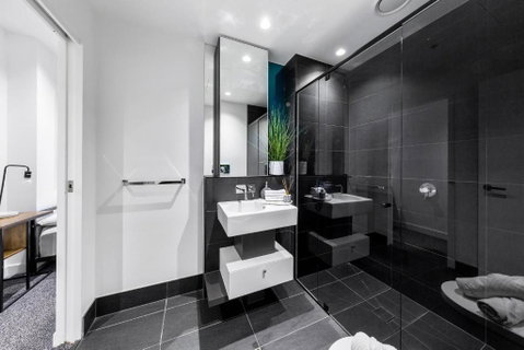 A Lovely Apt Right Next To Southern Cross Station - Accommodation VIC 3