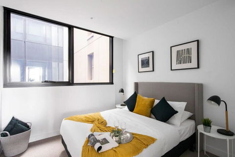 A Lux & Cozy 2BR Apt In The Heart Of Chapel Street - Accommodation VIC 2