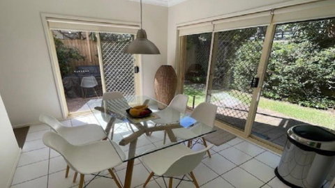 A Travellers Delight On Kikarra Wifi - Accommodation VIC 3